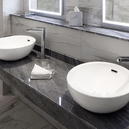 The Address Connolly Hotel 4*