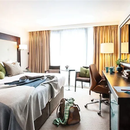 The Address Connolly 4*