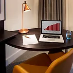 Ξενοδοχείο The Address Connolly 4*