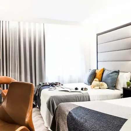 فندق The Address Connolly 4*