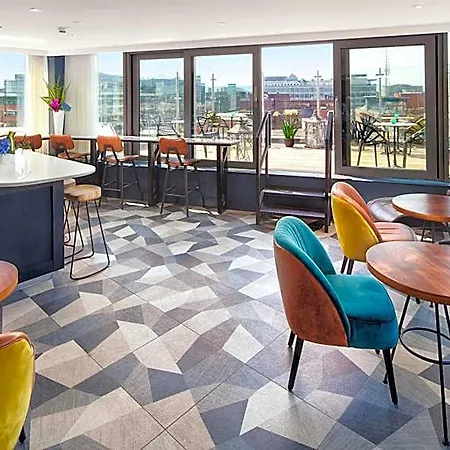 The Address Connolly 4*