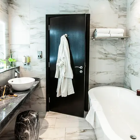 Szálloda The Address Connolly 4*